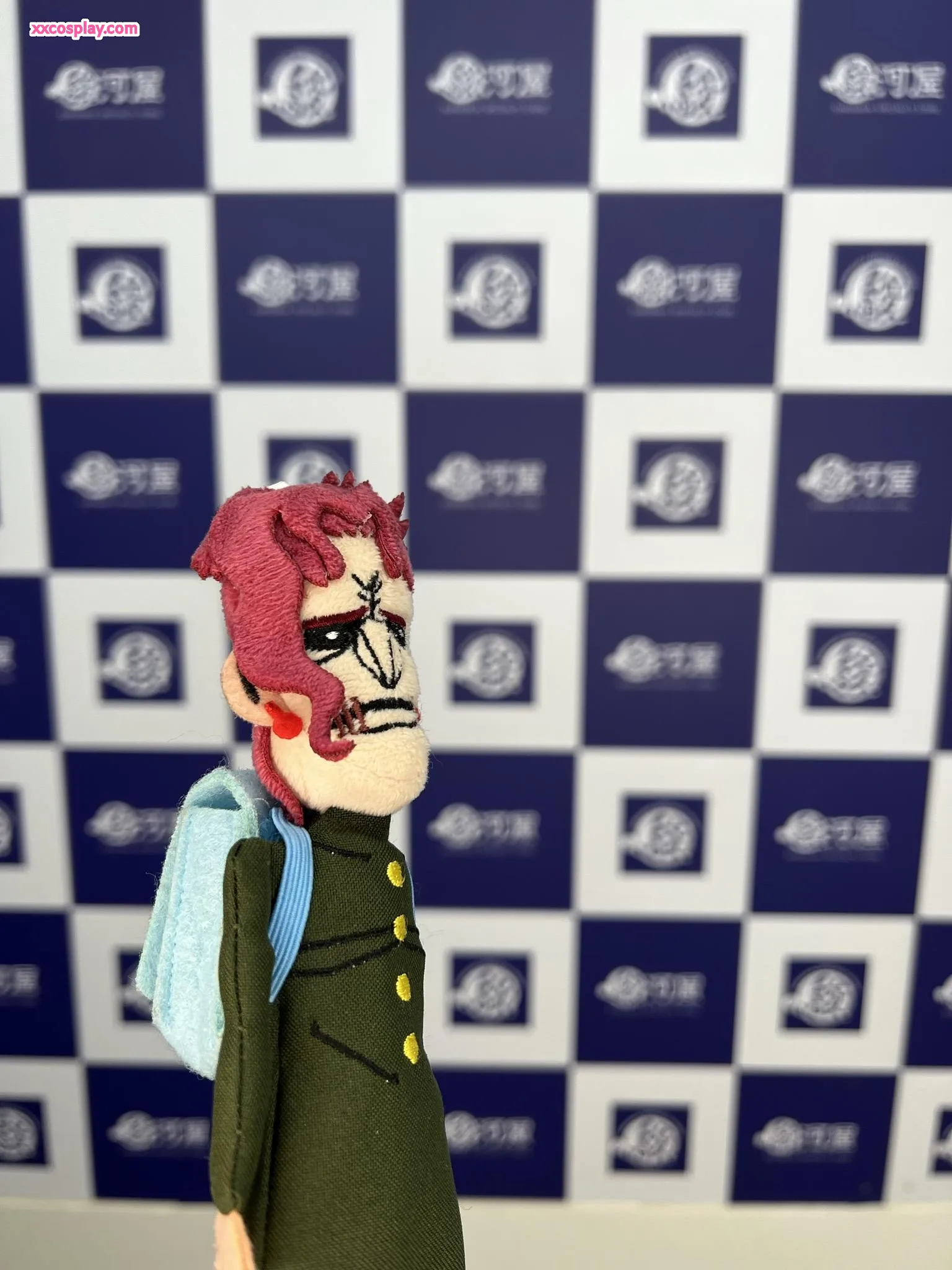 Yanagimaru's Seductive Micro Bikini at Cosplay Event